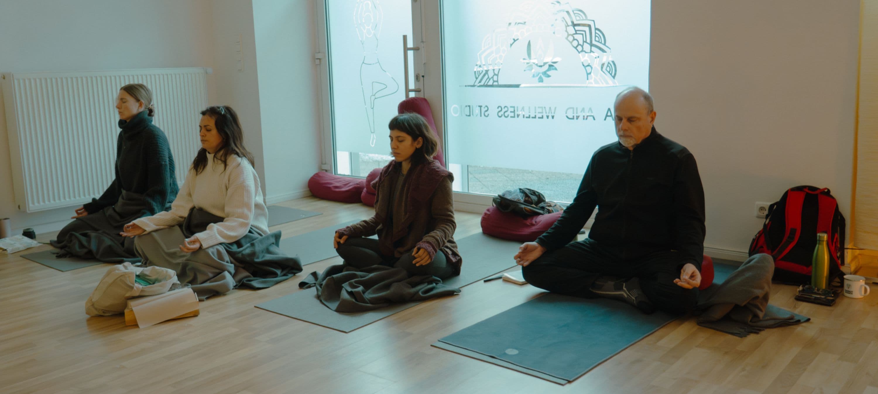Morning Rituals for Busy Berliners: Yoga & Meditation