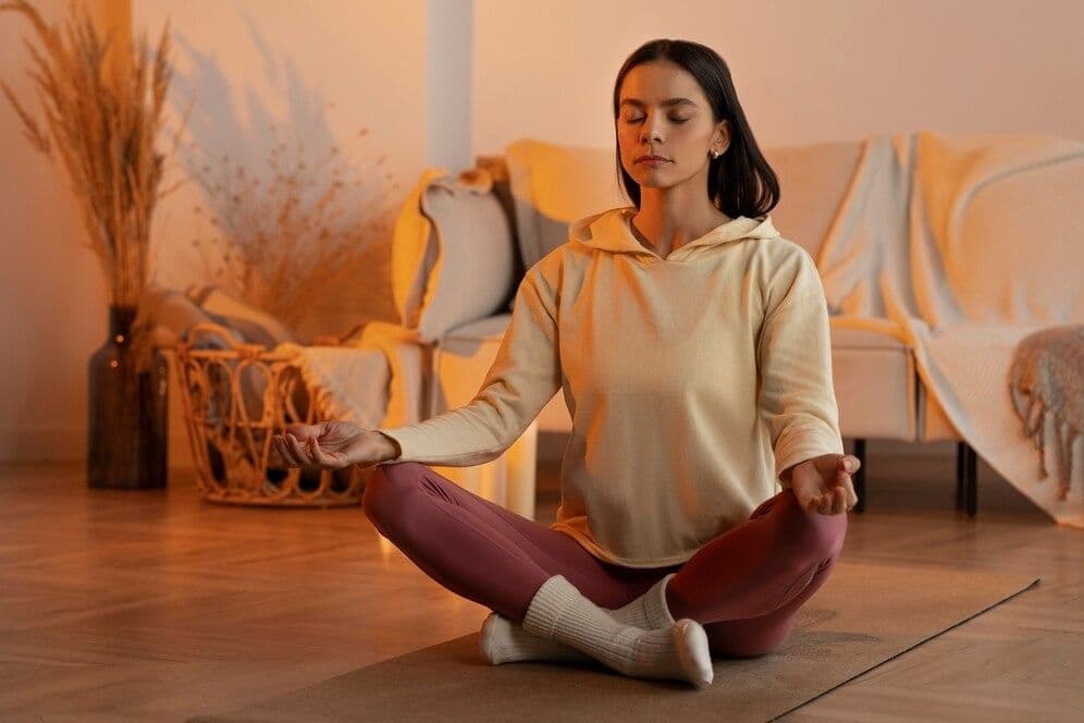 Yoga for Insomnia in Berlin | Sleep Better with Evening Sessions